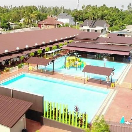 Asfa D Village - Resort - Homestay - Family Room Kemasik Екстериор снимка